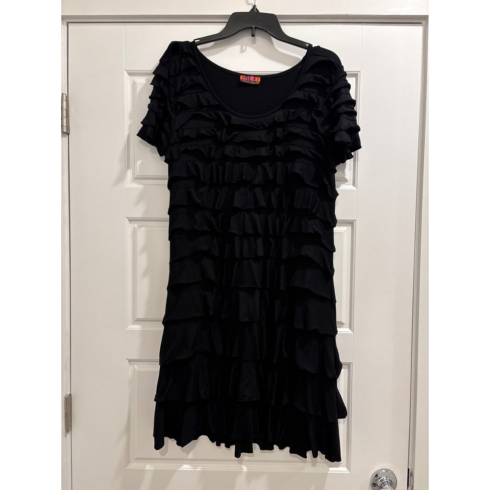 Isle Apparel Black Ruffle Tiered Short Sleeve Dress Scoop Neck Viscose Blend L